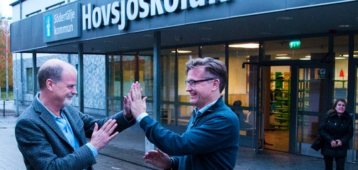 Ett aktuellt forskningsprojekt med finansiering från AFA är Funktionellt delat ledarskap – en modell för hållbart chefskap i skola och förskola?
