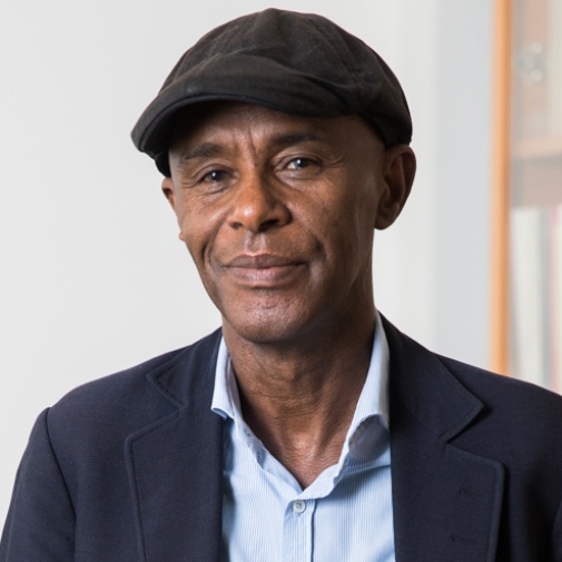 Ali Osman, docent