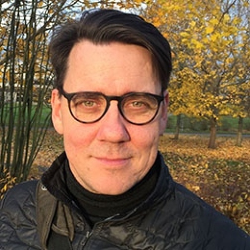 Cormac McGrath, lektor.